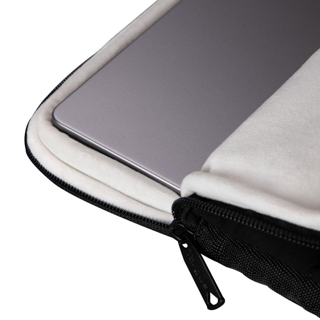 Capa para Portátil TARGUS Puffer TBS976GL (Poliéster, Pelúcia - 35,6 cm - Altura 23,5 cm - Preto) — miniatura 6