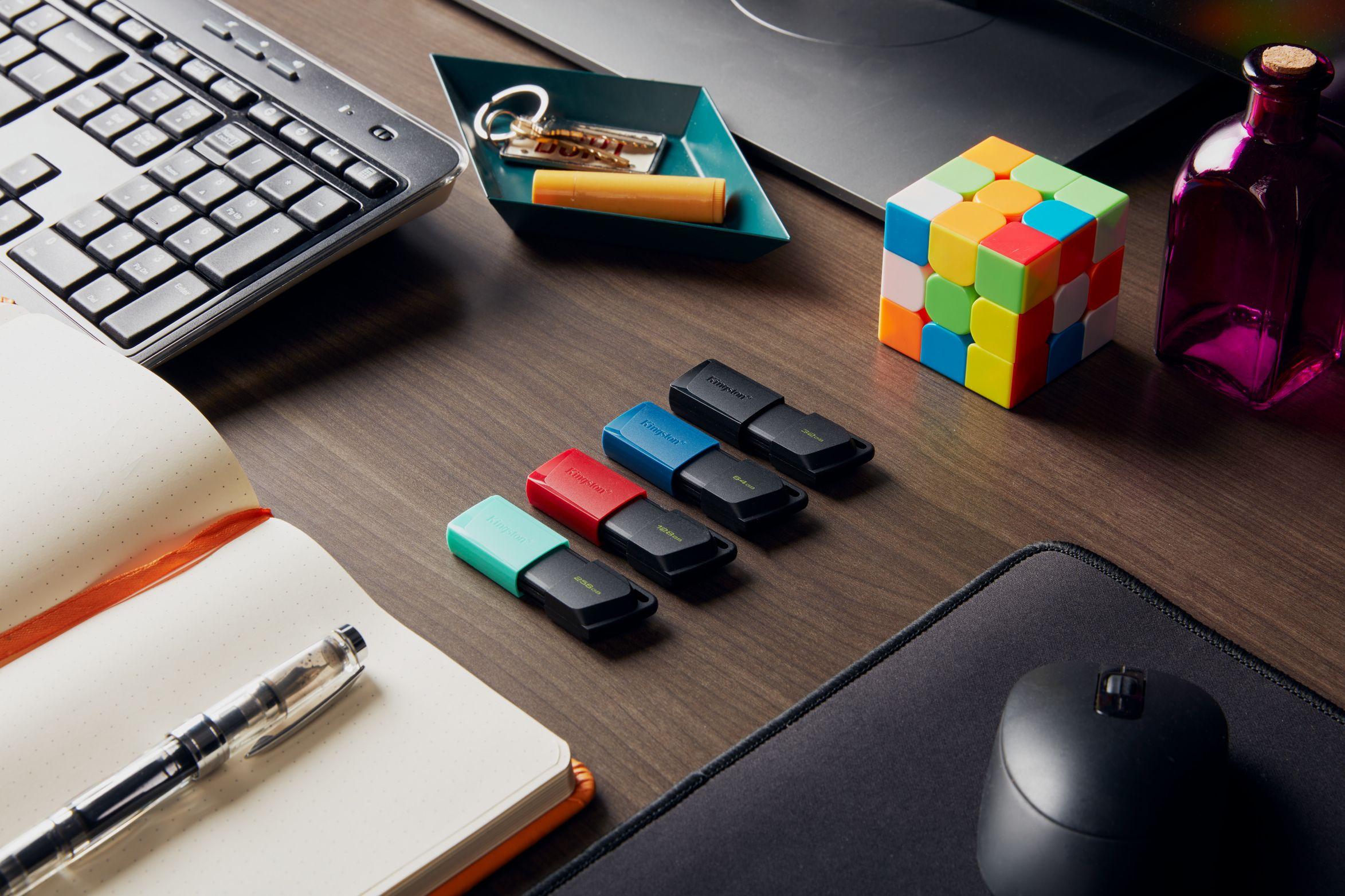 Pen USB KINGSTON DataTraveler Exodia M DTXM/64GB (64 GB - Deslizante - USB Type-A - Preto/Azul) — miniatura 10