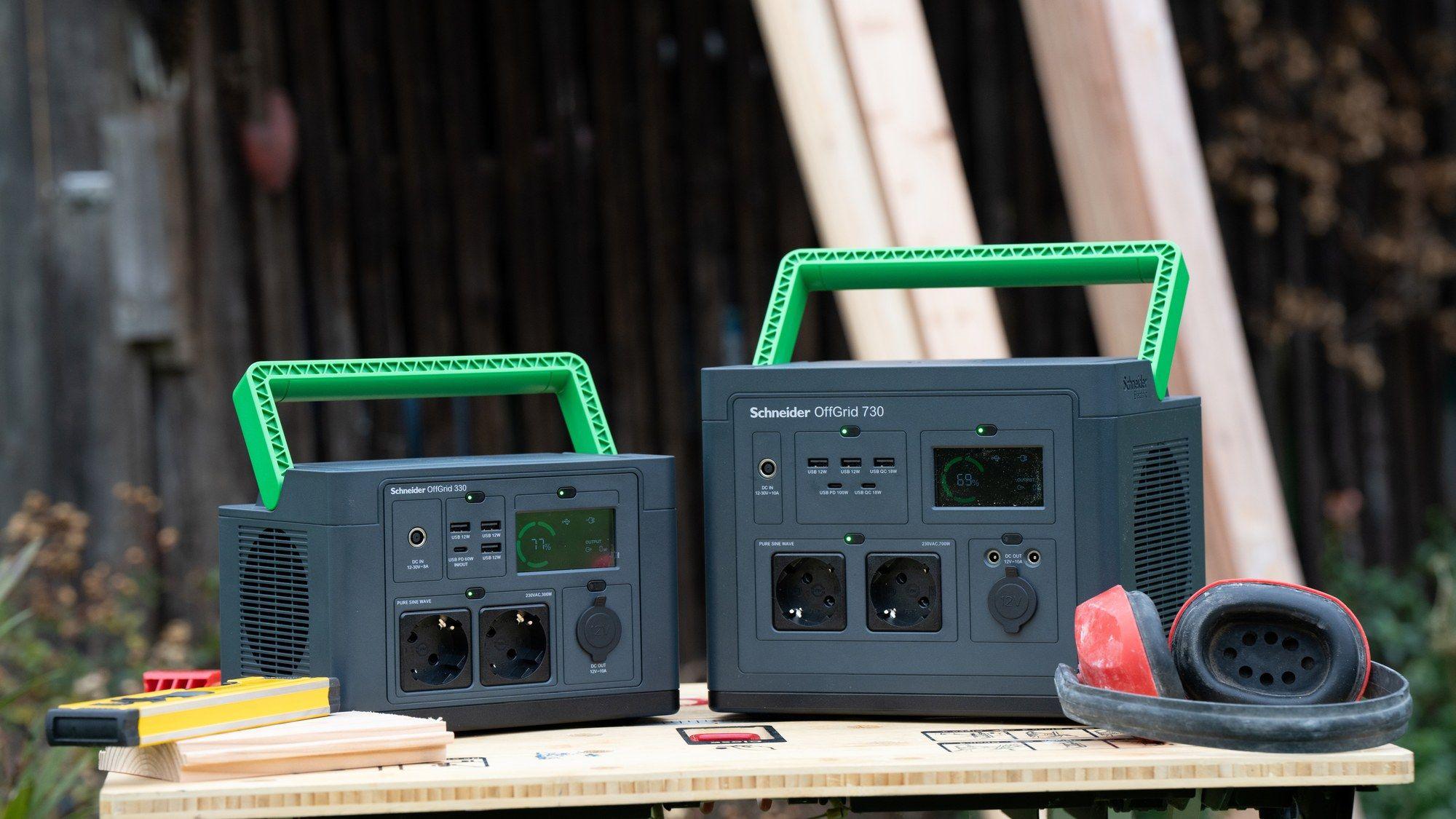 Central Elétrica Portátil APC PPS730-GR (995 W - 190–265 V - AC e DC - Preto/Verde) — miniatura 10
