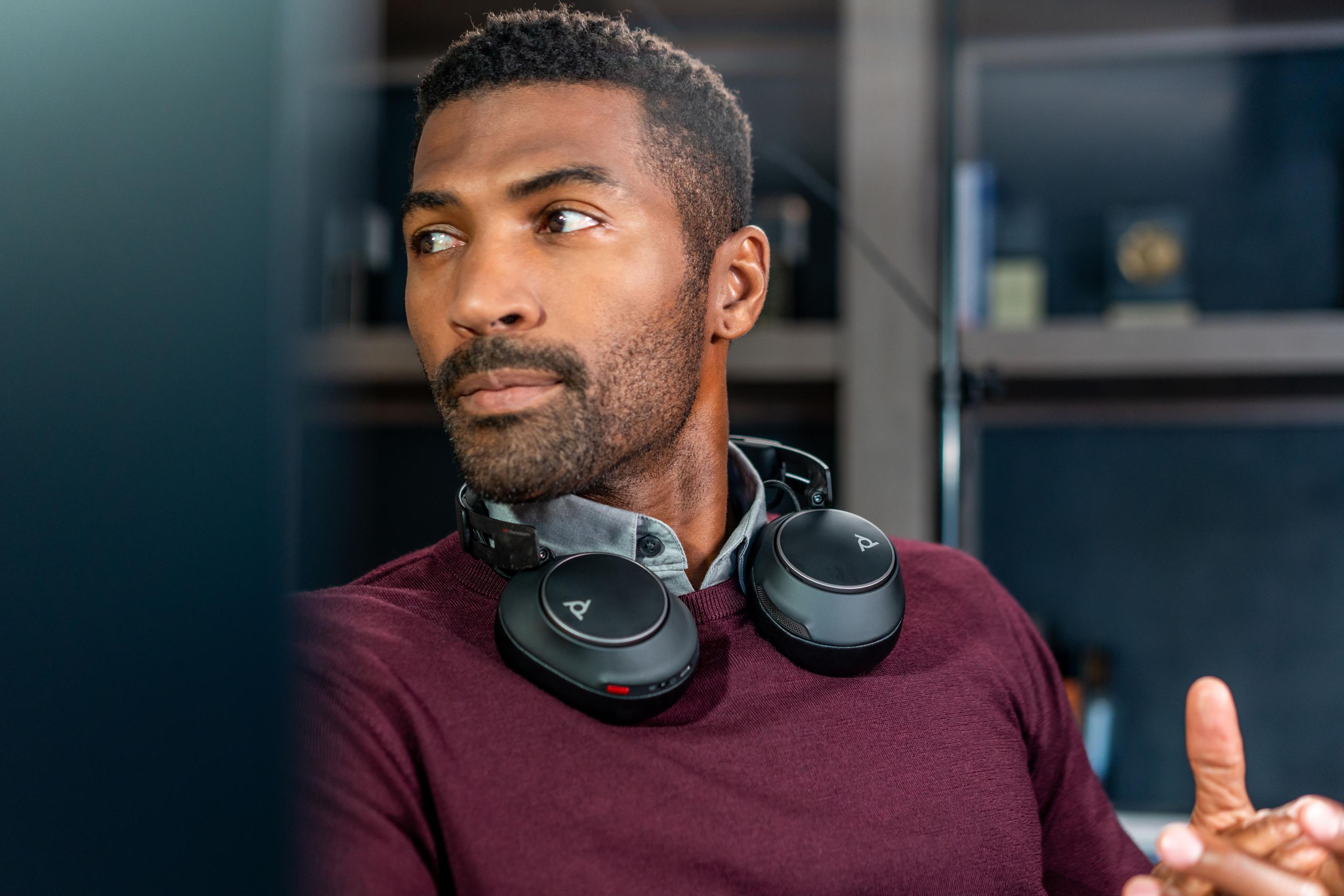 Headset POLY Voyager Surround 80 UC (Binaural - Sem fios - Supra-aural - Preto) — miniatura 4