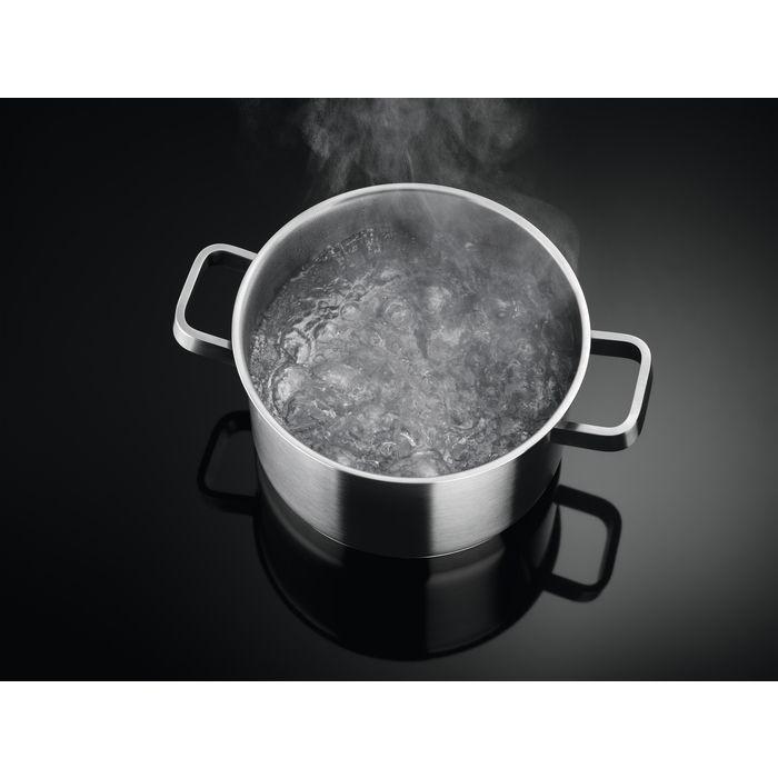 Placa de Indução Encastre ELECTROLUX LIT60336C (3 zonas - 7350 W - Placa com zona de indução - Preto), miniatura 2