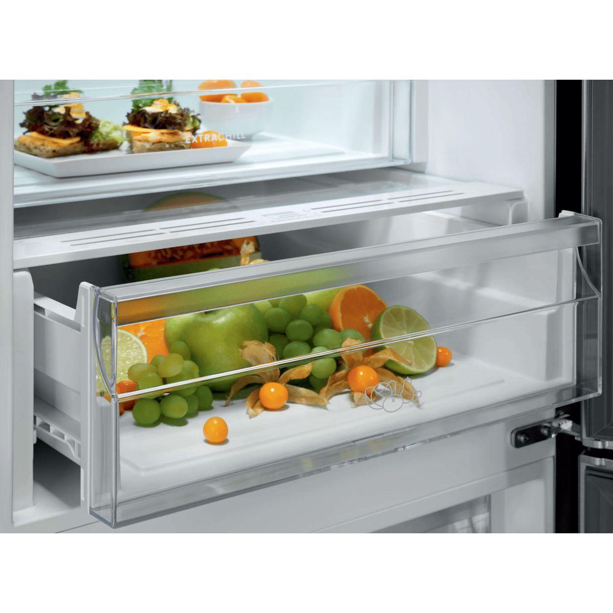 Frigorífico Combinado Independente ELECTROLUX LNT6ME32U2 (324 l - 186x59,5x65 cm - 186 cm - Inox) — miniatura 3
