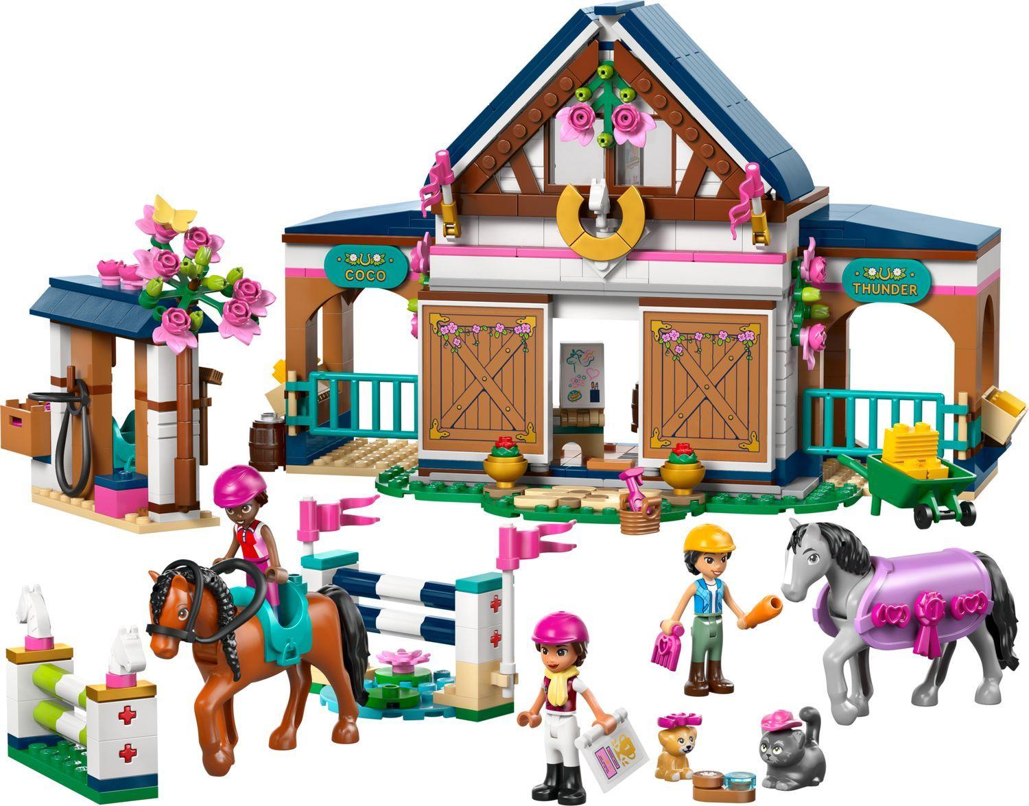 LEGO 42688 Friends Estábulos e Escola de Equitação (7+ anos - 735 peças)