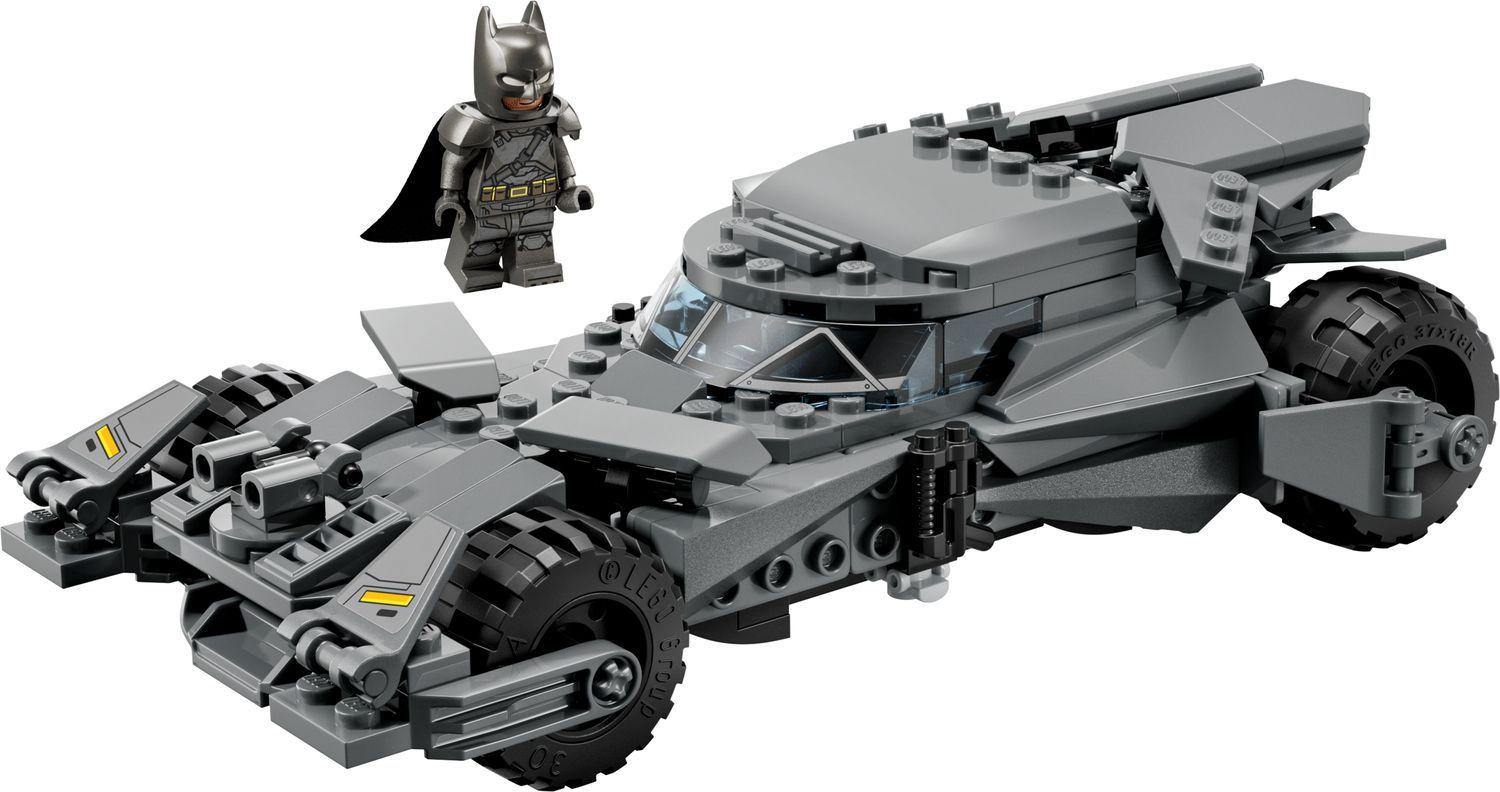 LEGO 76331 DC Comics Super Heroes Batmobile™ de Batman v Superman™ (9+ anos - 220 peças)