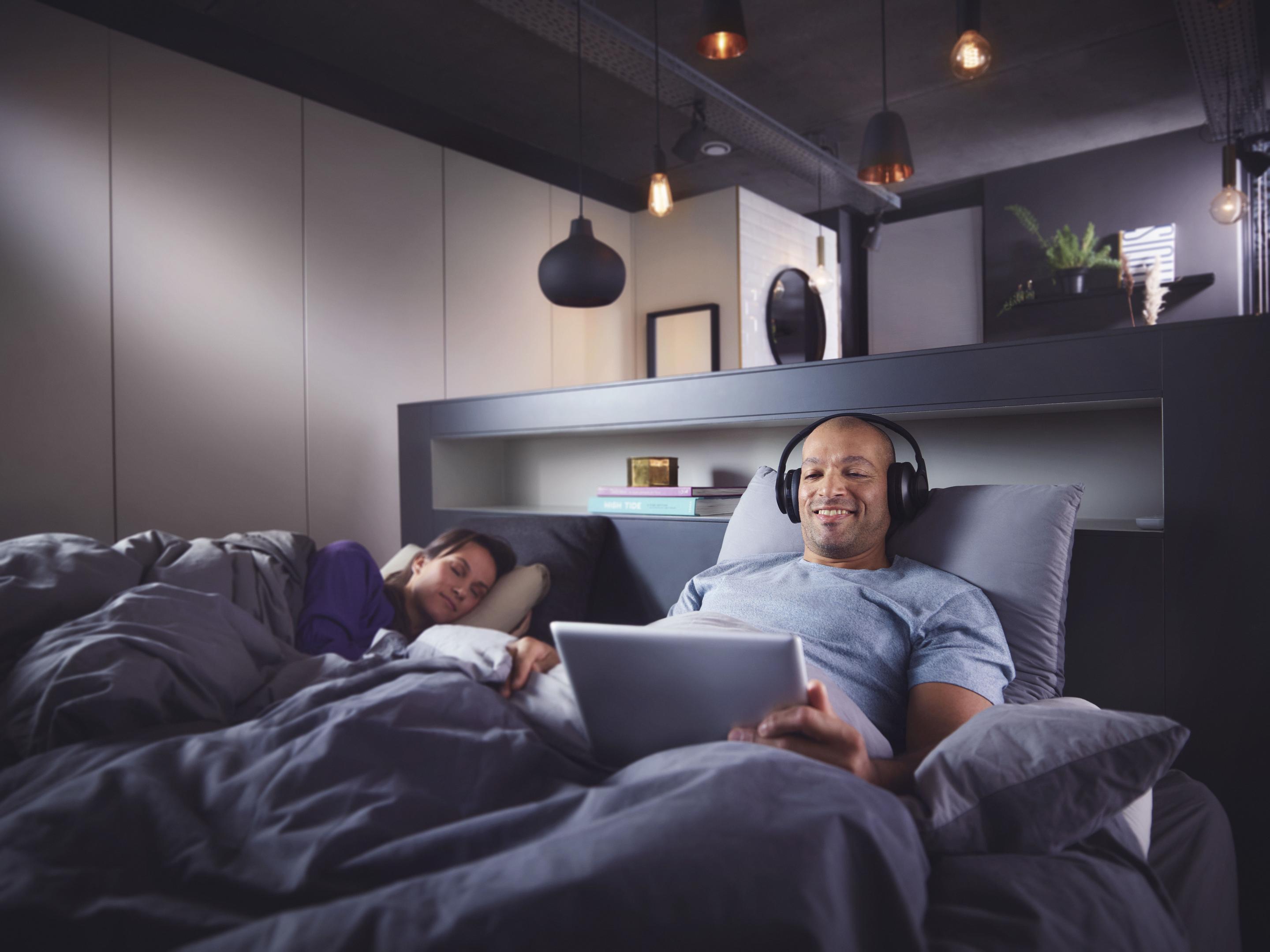 Auscultadores PHILIPS 6000 Series TAH6206BK/00 (Binaural - Sem fios - Circum-aural - Preto), miniatura 13