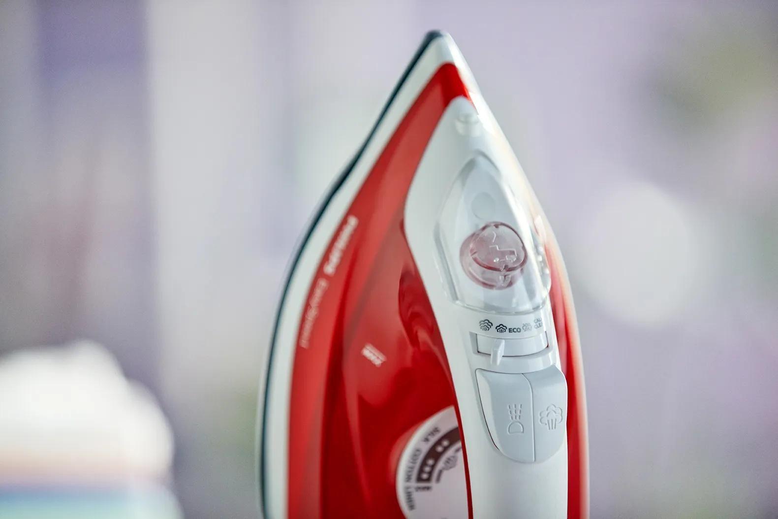 Ferro de Engomar a Vapor PHILIPS EasySpeed GC1742/40 (2000 W - 220 ml - Base antiaderente - Vermelho/Branco) — miniatura 7