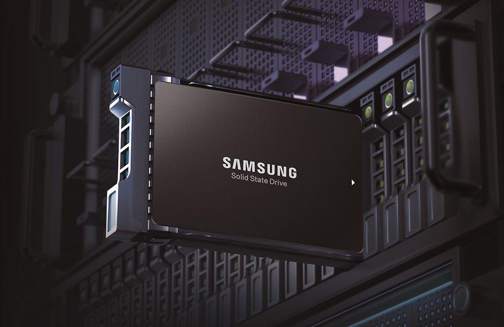 SSD SAMSUNG MZ-QLB7T6B0 (7,68 TB - 2,5" - PCIe 3.0) — miniatura 3