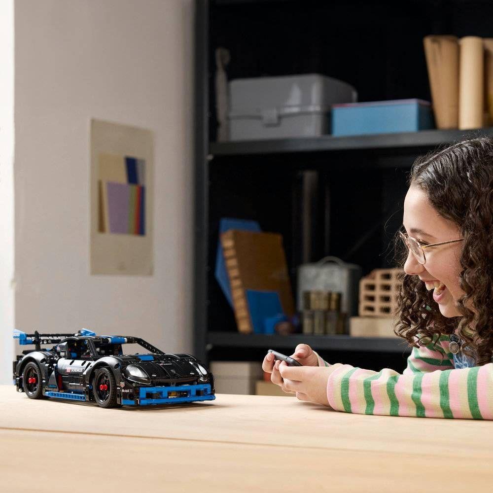 LEGO 42176 Technic Carro de Corrida Porsche GT4 e-Performance (10+ anos - 834 peças) — miniatura 6