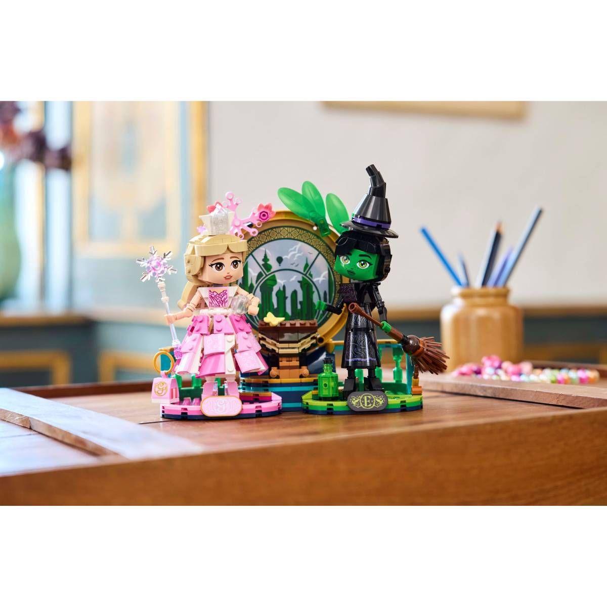 LEGO 75682 Wicked Figuras de Elphaba e Glinda (10+ anos - 558 peças) — miniatura 5