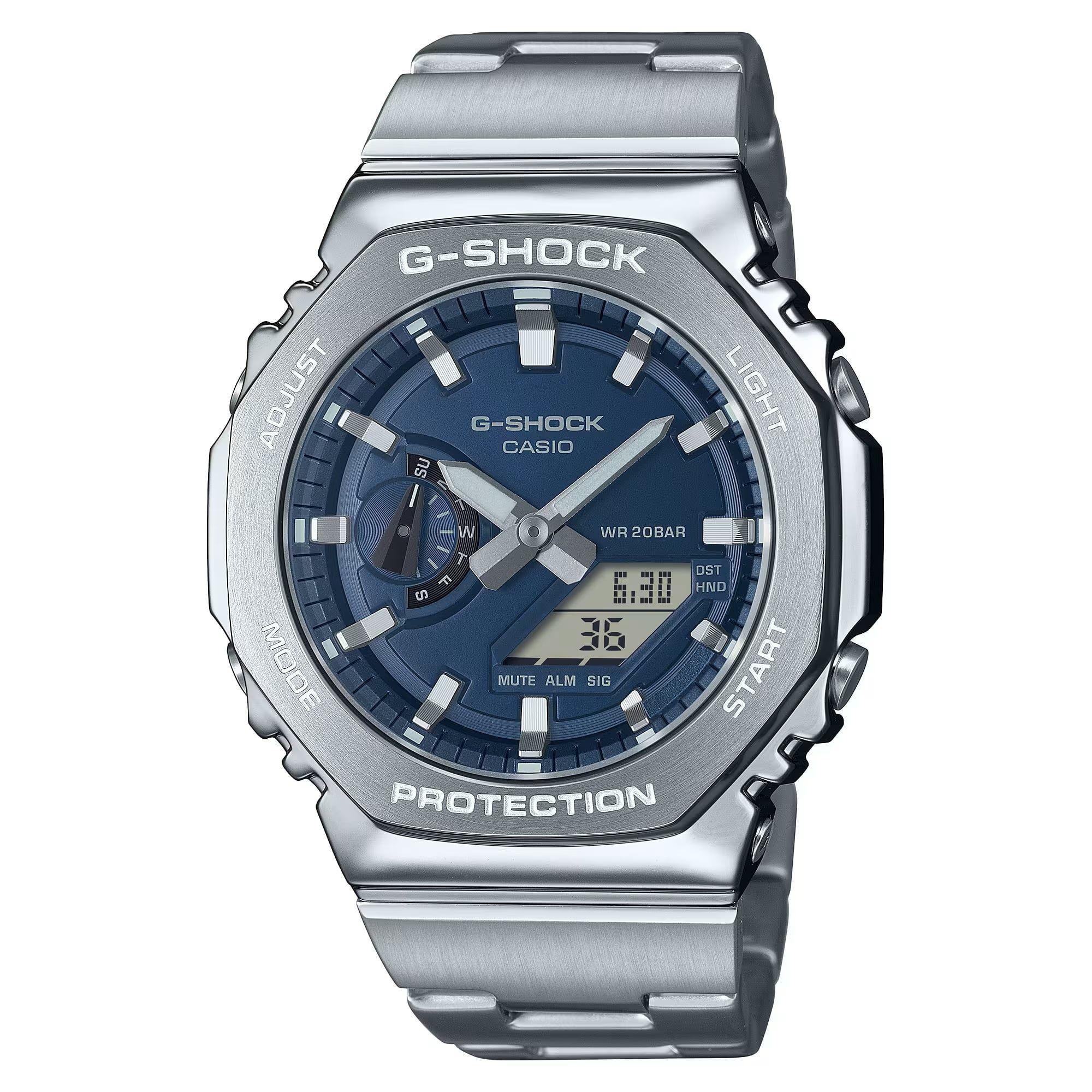 Relógio CASIO G-SHOCK GM-2110D-2BER (Carbono e aço inoxidável - Azul e prateado)